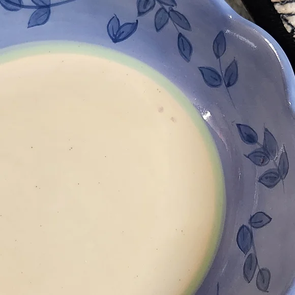 🌿 Pfaltzgraff Summer Breeze Embossed Side Dishes – Set of 2 Scalloped Stoneware - Picture 9 of 11